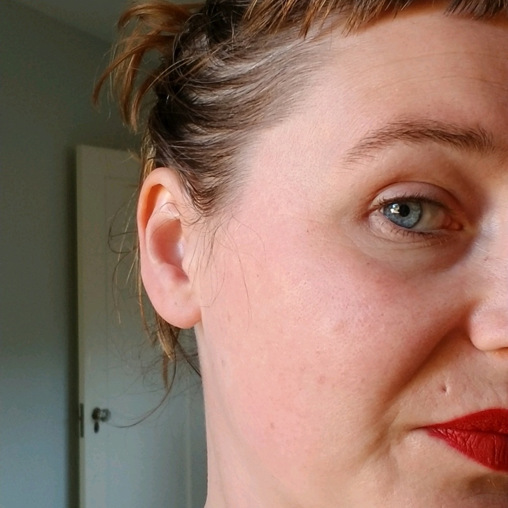 Meet your Posher, Simone